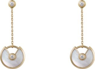 CRB8301229 - Amulette de Cartier earrings, XS model - Yellow gold, white mother-of-pearl, diamonds - Cartier