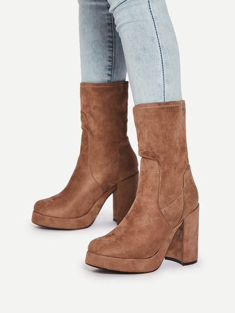 Round Toe Block Heeled Ankle Boots