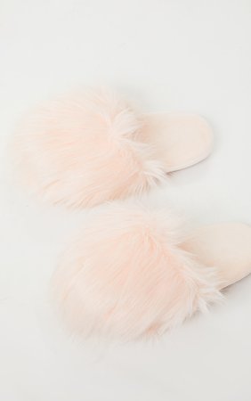 Pink Super Fluffy Mule Slippers | PrettyLittleThing USA