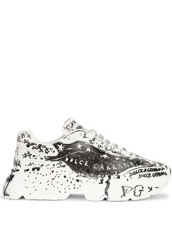 Shop Dolce & Gabbana hand paint-print low-top sneakers with Express Delivery - FARFETCH