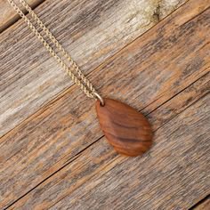 wood pendant necklace