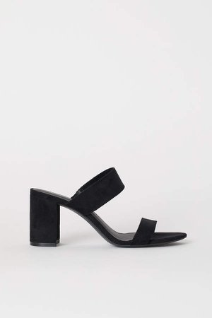 Block-heeled Sandals - Black