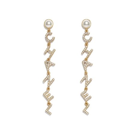 Chanel Long earrings with pearls