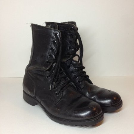 Beautiful, heavy duty, vintage NS 3-85 80's military issued - Depop