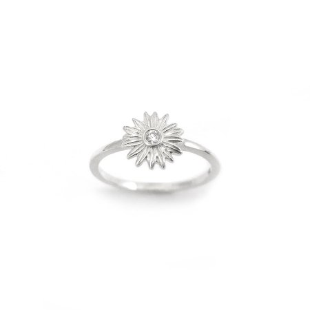 Diamond Daisy ring – Nick Von K