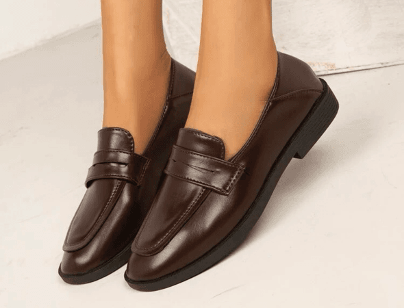 Brown plane wedged loafers