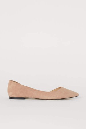 Pointed Flats - Beige