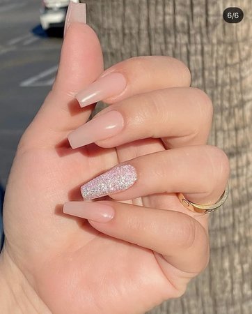 nails