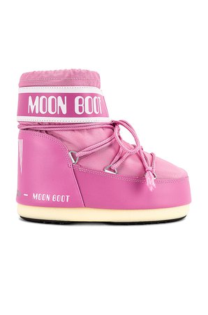 MOON BOOT Classic Low 2 Bootie in Pink | REVOLVE