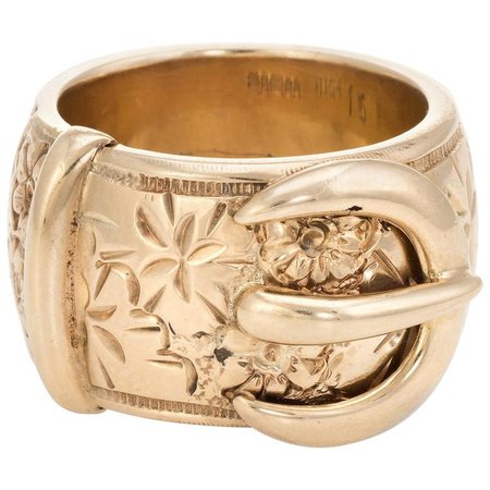 Large Buckle Ring Vintage 9 Karat Yellow Gold Men's Band Etched Flowers For Sale at 1stdibs