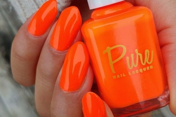 orange nail