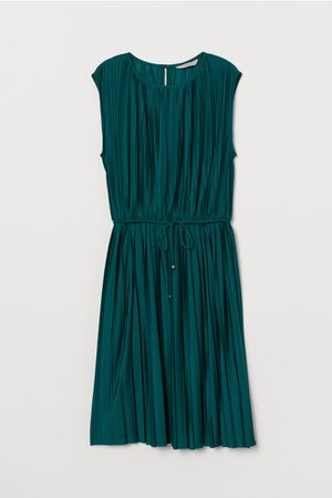Pleated Dress - Emerald green - Ladies | H&M US