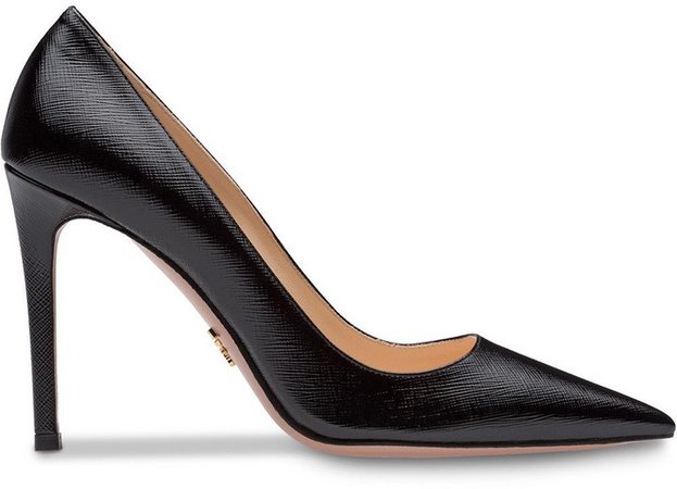 Saffiano textured patent leather pumps