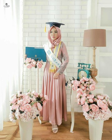 Hijab Graduation