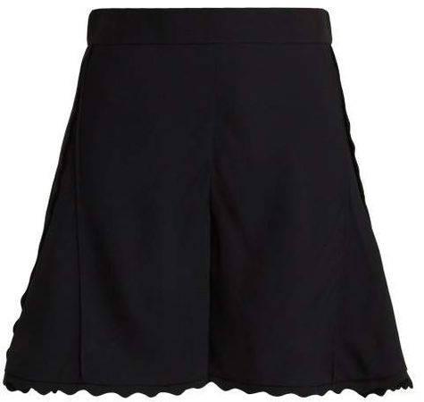 Scallop Edge Cady Shorts - Womens - Black