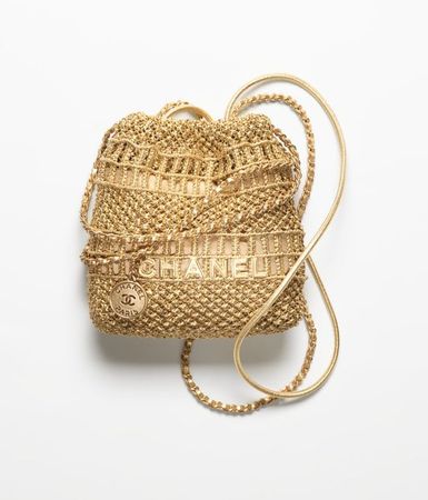 Chanel 22 mini hand bag, Shiny calfskin & gold-tone metal , black — Fashion | CHANEL