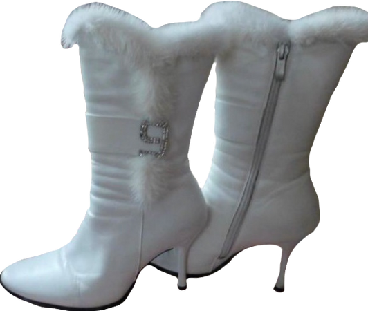 white fur winter boots with 9 shaped rhinestone buckle