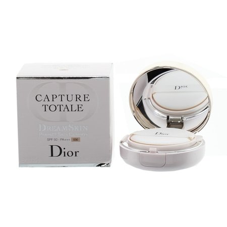 Dior Capture Totale Dream Skin Foundation 030 | Hogies