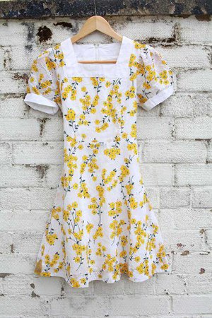 Vintage white yellow floral daisy mod go go 60s mini dress S