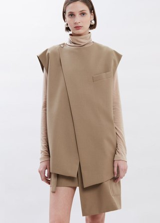 Asymmetric Sleeveless Blazer by Covert x Ilenia Toma in Khaki – Frankie Shop Europe
