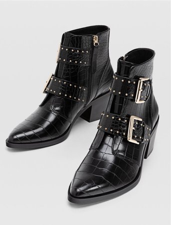 stradivarius boots