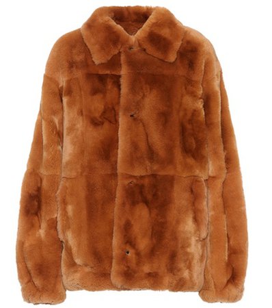 Reversible fur coat