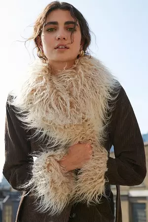 UO Corduroy Tasha Faux Fur Trim Coat | Urban Outfitters UK