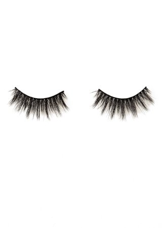 Blinking Beaute Stand Out Luxe Innovative False Lashes