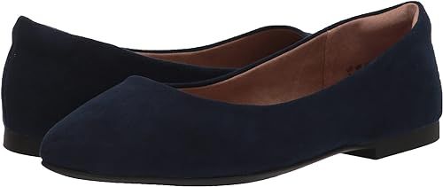 Amazon.com: Amazon Essentials Women's Pointed-Toe Ballet Flat, Navy, 9 Wide : Clothing, Shoes & Jewelry