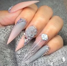 Pinterest - The Cute Acrylic Nails are so perfect for winter holidays 2018-2019! Hope they can inspire you and read the article to get t | Nails Art Desgin