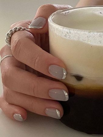 45+ Chic Korean Gray Nails Perfect for the Winter Season | Kbeauty Addiction