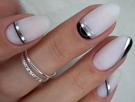 White/Black/Silver Nails