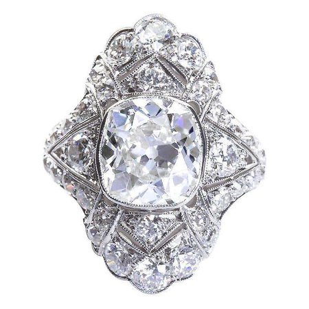 Art Deco 4.60 Carat Old Cushion Cut Diamond Platinum Ring For Sale at 1stDibs