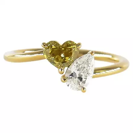J. Birnbach Fancy Heart and Pear Shape Diamond Toi et Moi Ring For Sale at 1stDibs