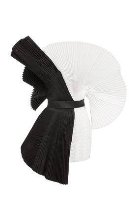 large_balmain-black-white-contrast-pleated-silk-dress.jpg (1598×2560)