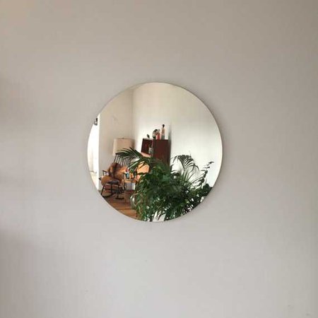 Round 70s mirror