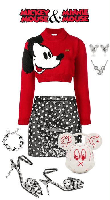 Mickey Loves Minnie