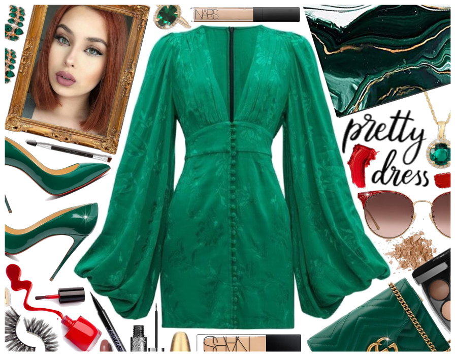 Pretty Dress: Emerald Green