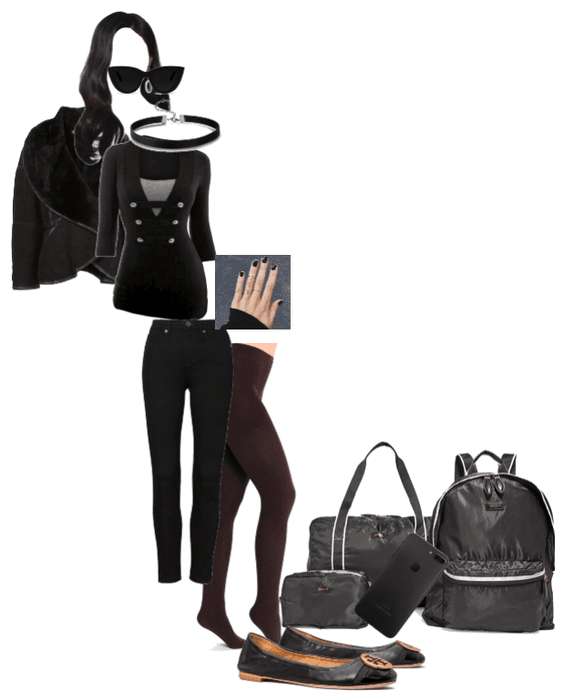 Mistress Black: Airport fashion