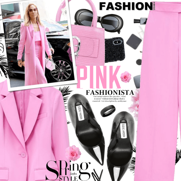 fashion forward pink fashionista 💓
