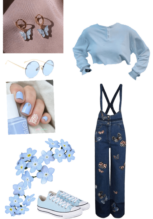 light blue butterfly 🦋