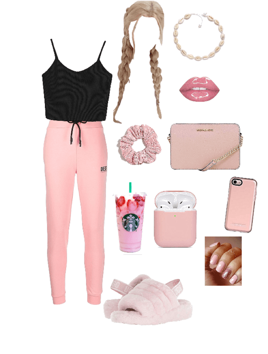 The perfect “stay home”teen who LOVES pink♡︎