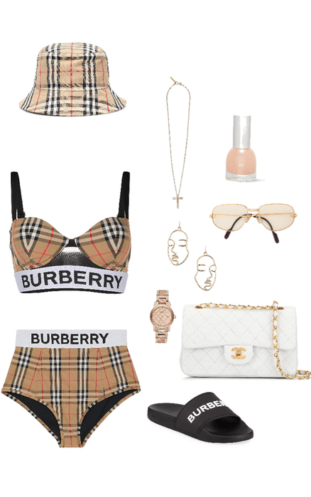 Burberry beach outfit