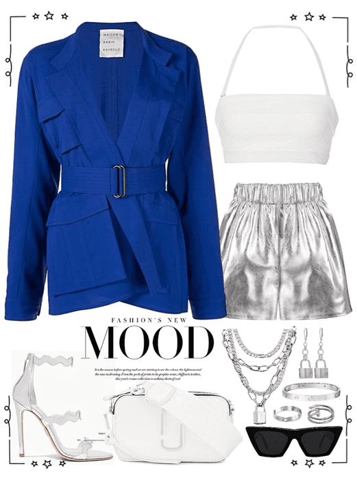 Strong blue blazer with silver short and jewelry
