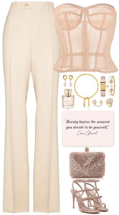 elegance light pink,nude look with gold jewelry