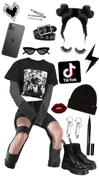 Black E-Girl outfit