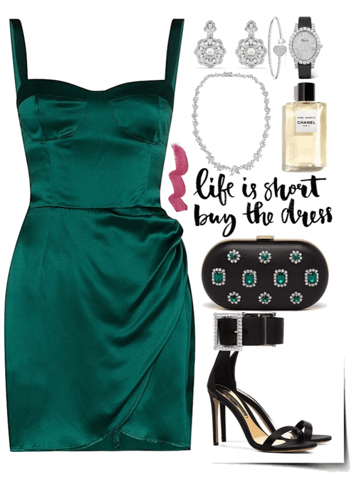 short stunning green dress look